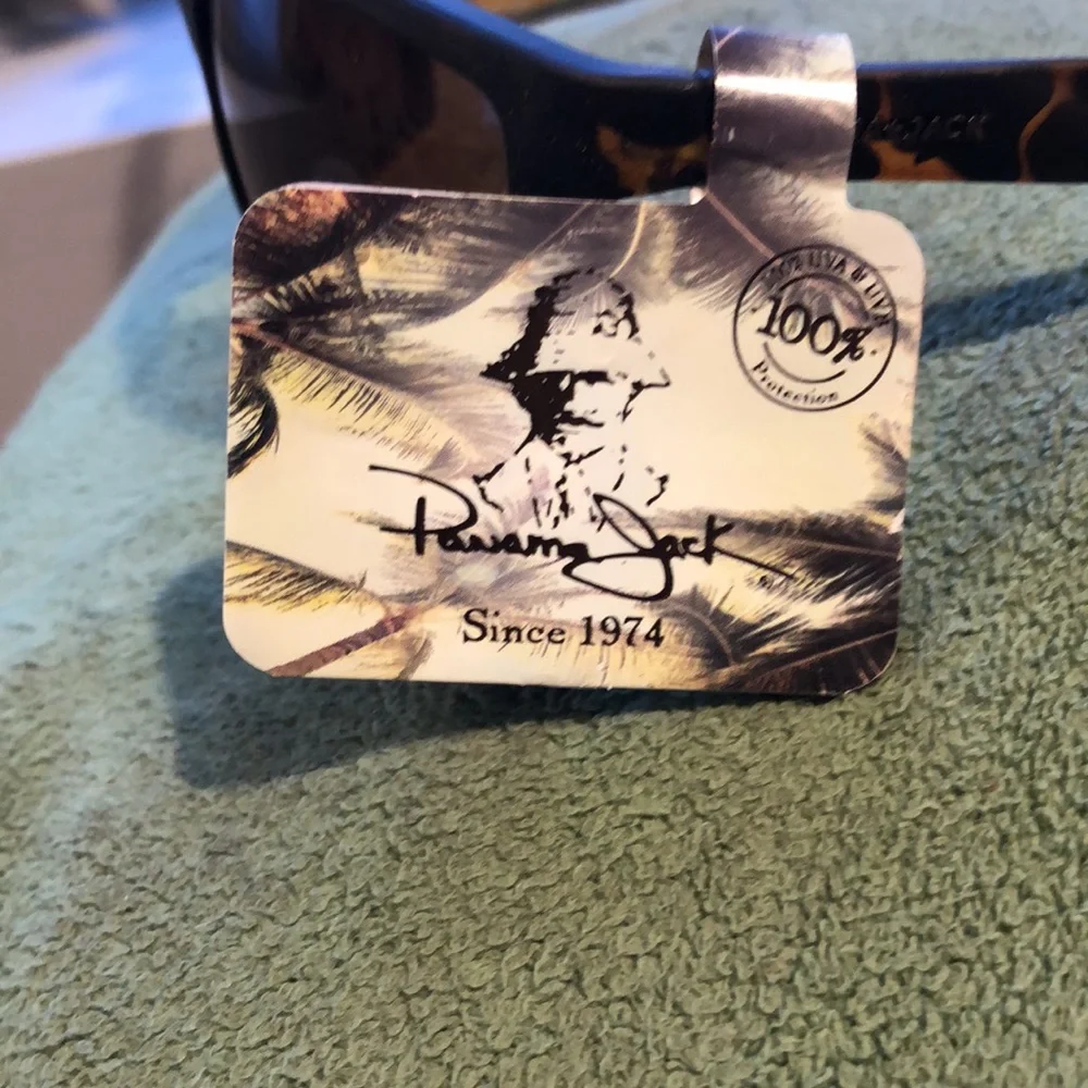 - Sunglasses 🕶️ (Panama Jack) - Picture 2 of 7
